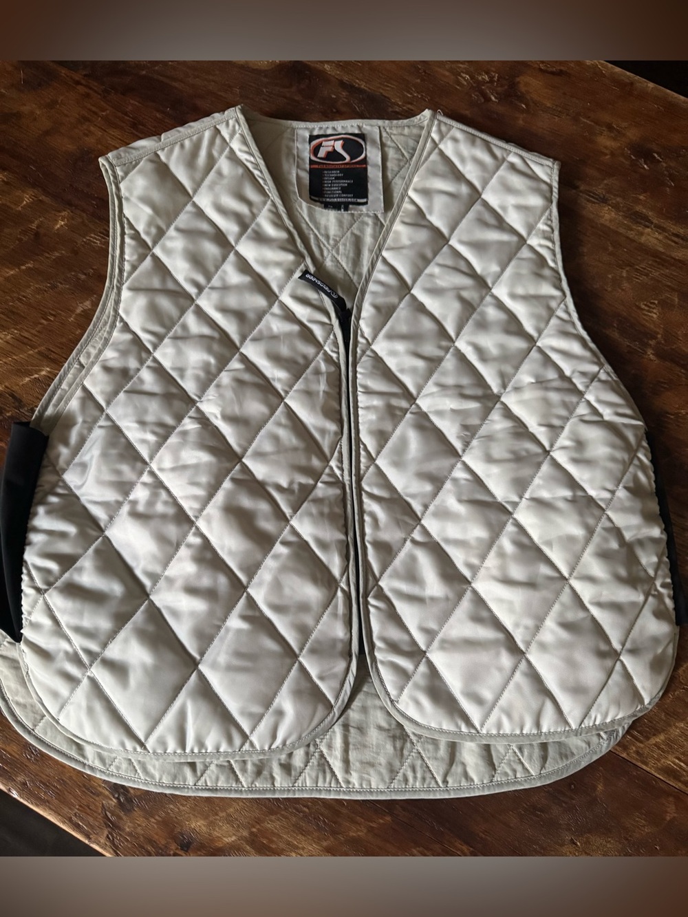 Fieldsheer Quilted Cream Diamond-Stitch Vest | XL |